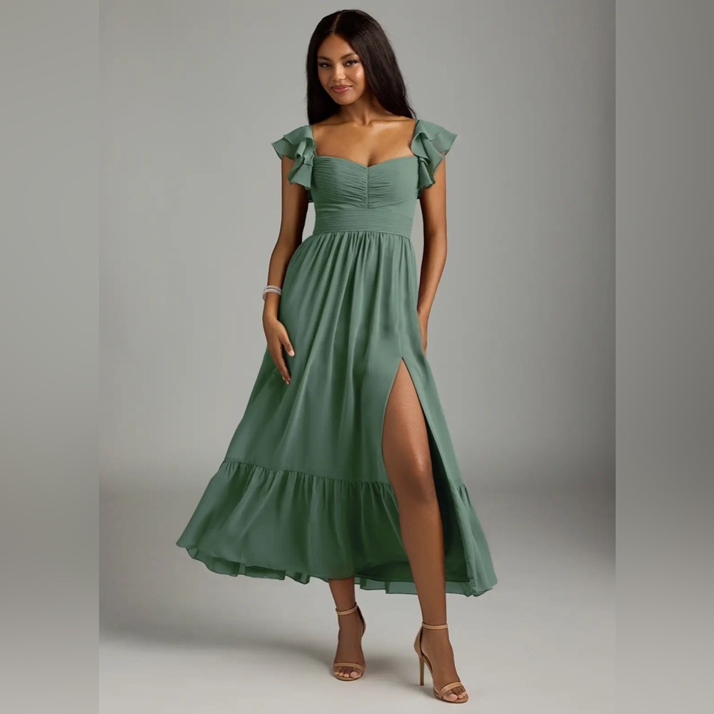 AZAZIE ANAYA Eucalyptus A-Line Sweetheart Neckline Chiffon Dress